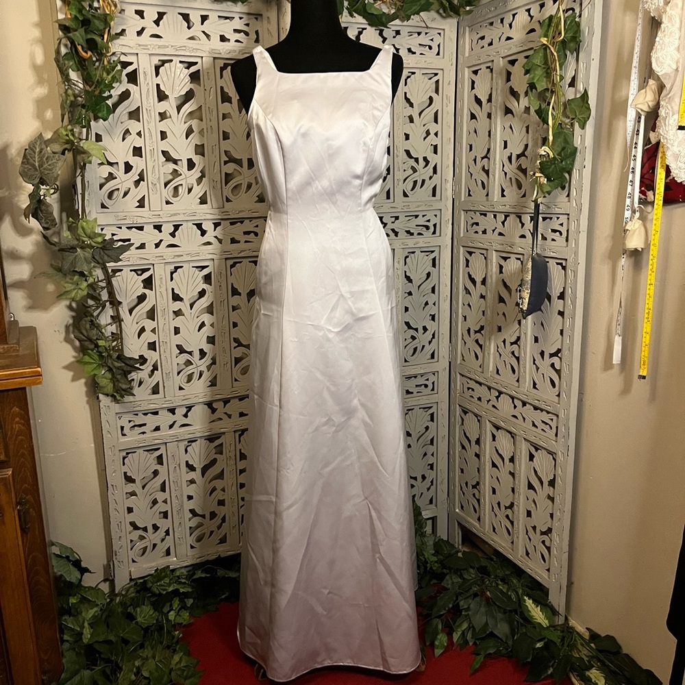 MICHAELANGELO SIMPLY CLASSY SILKY SILVER GRAY SMOOTH FIT FORMAL DRESS